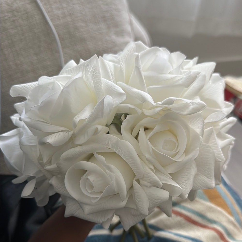 Elegant White Rose Bouquet
